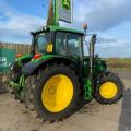 JOHN DEERE 6115M