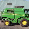 JOHN DEERE T560i