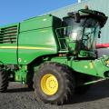 JOHN DEERE T560i