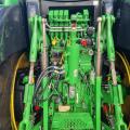 JOHN DEERE 6215R