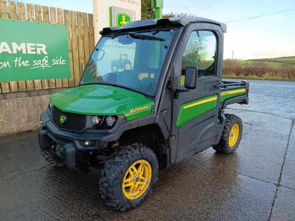 JOHN DEERE XUV 865M